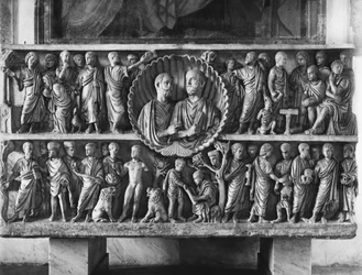 Sarkophag, bekannt als Sarkophag der zwei Brüder, mit Szenen aus dem Alten und Neuen Testament, Mitte des 4. Jahrhunderts