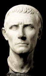 Kopf von Antiochos III. dem Großen (223-187 v. Chr.), König der Seleukiden - Marmorskulptur - Louvre Museum, Paris
