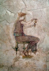 Römische Kunst: Frau gießt Parfüm in eine Vase