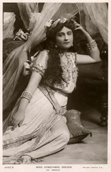 Constance Drever, britische Schauspielerin, um 1907