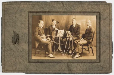 Fotografie von Hall Johnson und dem schwarzen Streichquartett