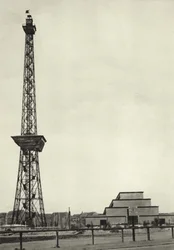 Berlin: Funkturm und Funkhalle