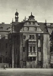 Berlin: Schloss-Apotheke (s/w Foto)