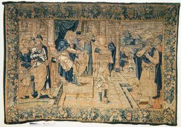 Moses steht auf der Krone des Pharaos