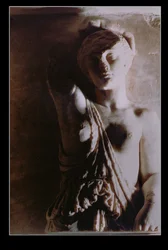 Figur einer Amazone, Relief vom Altar der Artemis, Tempel der Artemis in Ephesus, 450-300 v. Chr. (Marmor)
