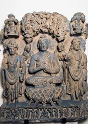 Fries, der Buddhas und Gottheiten darstellt, Peshawar, Pakistan