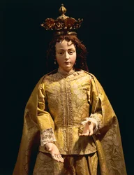 Reich gekleidete Statue der Unbefleckten Empfängnis, verwendet in Prozessionen (Holz)