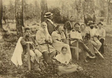 Russischer Autor Leo Tolstoi mit Gästen, Jasnaja Poljana, nahe Tula, Russland, 1895