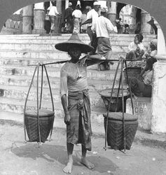 Der viel genutzte Träger von Burma, Rangoon, 1908