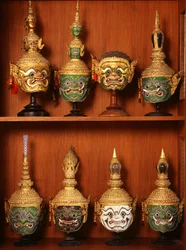 Masken für das Khon-Theater