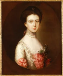 Porträt einer Dame, Brustlänge, in einem rosa-weißen Kleid mit Spitze und einer Perlenkette