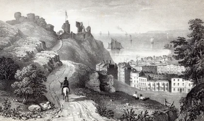 Hastings Castle von der Plantage des Revd W. Wallinger, graviert von R. Martin