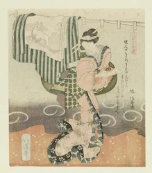 Frau mit Sake-Tasse
