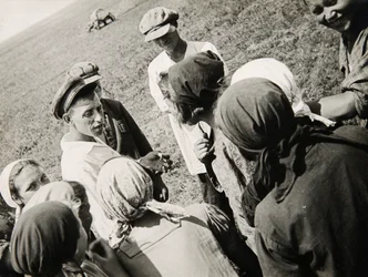 Eine Kolchos-Brigade macht Pause, UdSSR, 1931