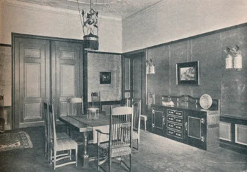Ein Blick in ein Esszimmer in einer Berliner Wohnung, entworfen von M. H. Baillie Scott, ca. 1909