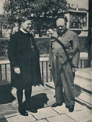 Erzbischof von Canterbury in der Downing Street Nr. 10, ca. 1943-1945