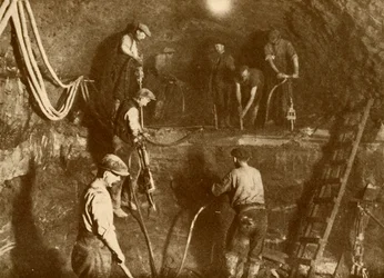 Bei der Arbeit am neuen Mersey-Tunnel, ca. 1930