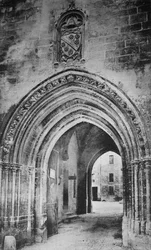 Avignon - Papstpalast. - Haupteingang. - Und Heraldik von Clément VI, ca. 1925