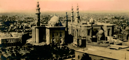 Kairo: Gesamtansicht und Sultan-Hassan-Moschee