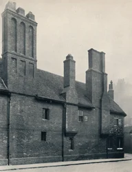 Charterhouse. Waschhaus-Hof, Außenansicht, Westfront