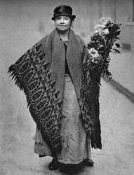 Blumenmädchen, London, 1926-1927