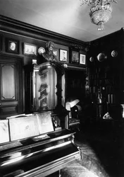 Innenraum des Museums des Autors und Historikers Alexander Onegin in Paris, 1920er