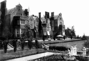 Killarney House
