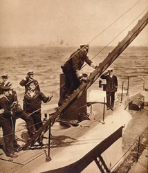 König George V. mit seiner Marine, ca. 1910er 1935