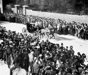 König Georgs erster königlicher Akt, 1910