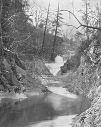 Lace-Wasserfälle und Drachenpool, Natural Bridge, Virginia, USA, ca. 1900