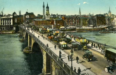 London Bridge, ca. 1910