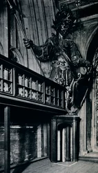 Magog Corineus, einer der beiden Stadtgiganten, verbrannt im Londoner Guildhall-Feuer, 1940