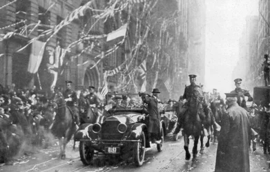 Marschall Joffre und Viviani kommen in New York an, Erster Weltkrieg, 9. Mai 1917