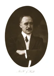 Herr H.J. Hall, 1911