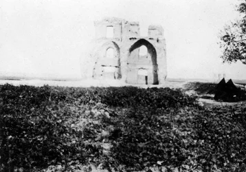 Alte Ruine am Ufer des Tigris, Mosul, Mesopotamien, 1918