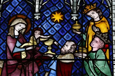 Unsere Liebe Frau von Straßburg Kathedrale. Buntglasfenster. Die Geburt Christi. Anbetung der Heiligen Drei Könige. 14. Jahrhundert. Straßburg. Frankreich.