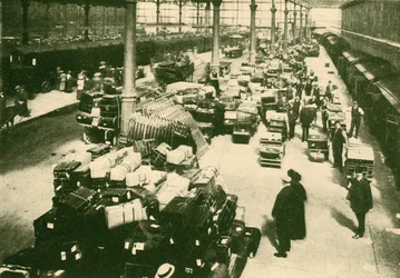 Gepäck der Passagiere am Talbot Road Bahnhof, Blackpool, in der Feriensaison, 1930