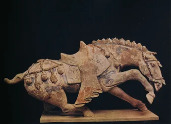 Töpferfigur eines Pferdes - Tang-Dynastie, ca. 7. bis 10. Jahrhundert n. Chr., 1936