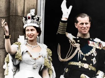 Königin Elisabeth II. und der Herzog von Edinburgh an ihrem Krönungstag, Buckingham Palace, 1953