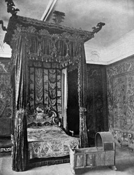 Bett von Königin Elisabeth, Haddon Hall, Derbyshire, 1924-1926