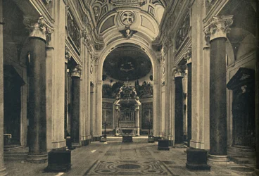 Rom - Innenraum der Basilika Santa Croce in Gerusalemme, 1910