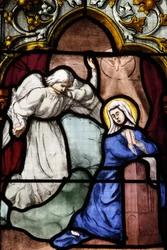 Kathedrale Saint-Corentin, Quimper. Glasfenster: Die Verkündigung, Quimper, Frankreich