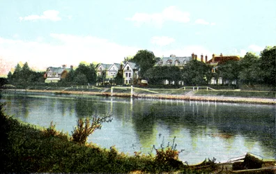 Staines, Surrey, 20. Jahrhundert