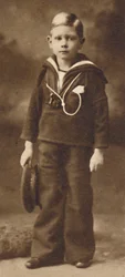 Still-matrosenanzug - Prinz Albert im Alter von sechs Jahren, ca. 1901