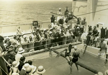 Schwimmbad an Bord der RML Atlantis, um 1929-1939