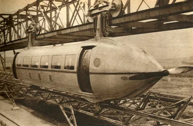 Der Bennie Railplane