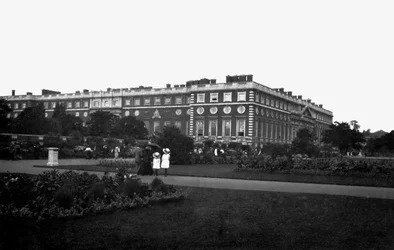 Der Palast, Hampton Court, 20. Jahrhundert