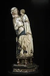Die Jungfrau und das Jesuskind. Marmorstatue um 1350-1375. 45 cm, Kollegiatkirche Notre Dame, Villeneuve les Avignons (Gard).