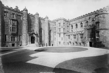 Der Innenhof, Durham Castle, England