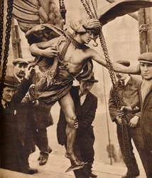 Die Entfernung von Eros, 1925, 1938